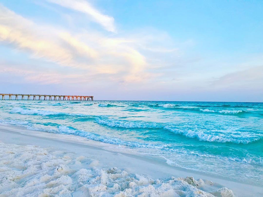 Pristine uncrowded beaches in Navarre Beach